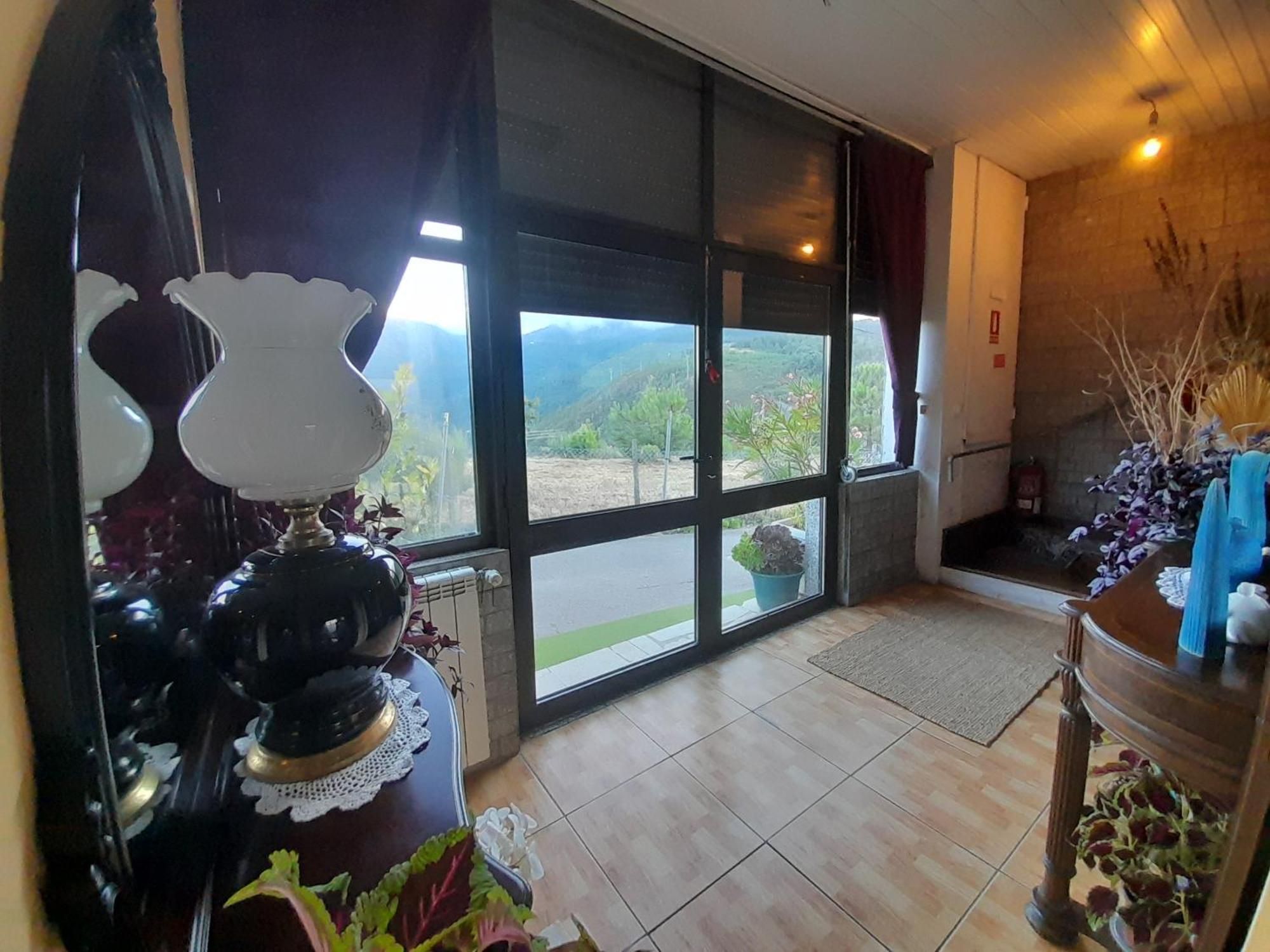 Hotel Gite Cantinho Davo Campea 外观 照片