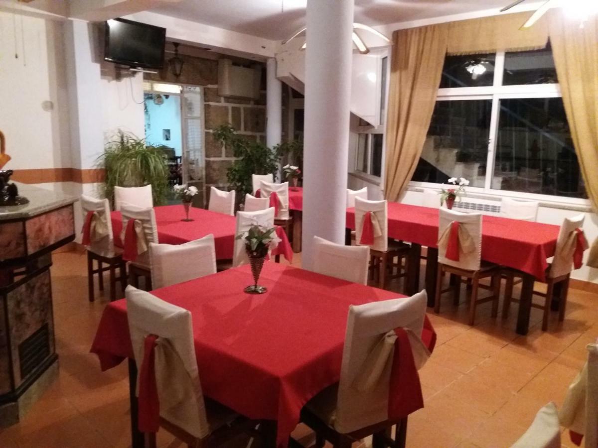 Hotel Gite Cantinho Davo Campea 外观 照片