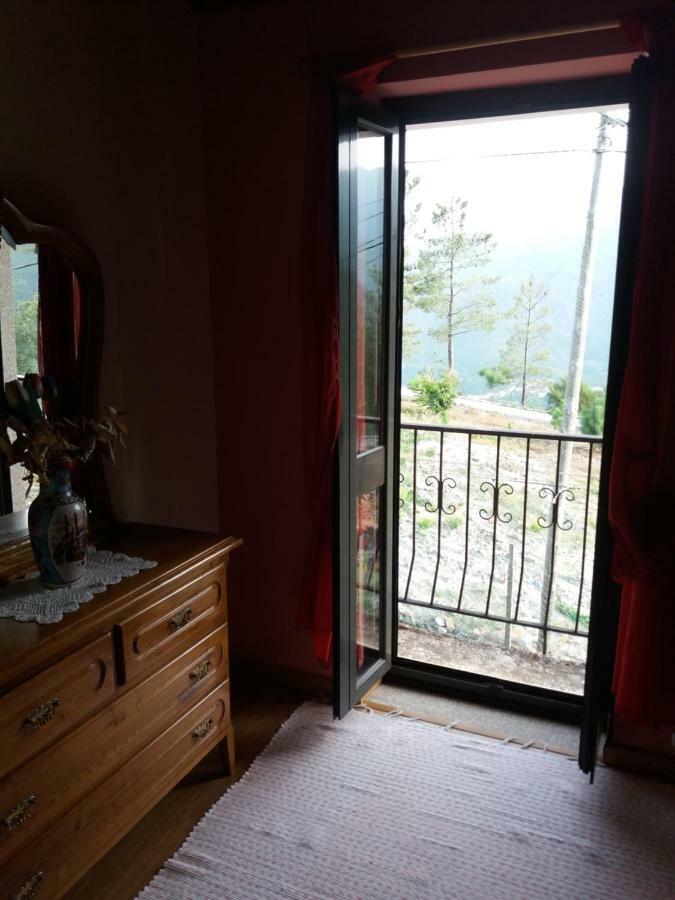 Hotel Gite Cantinho Davo Campea 外观 照片