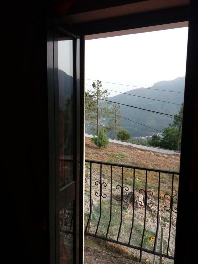 Hotel Gite Cantinho Davo Campea 外观 照片